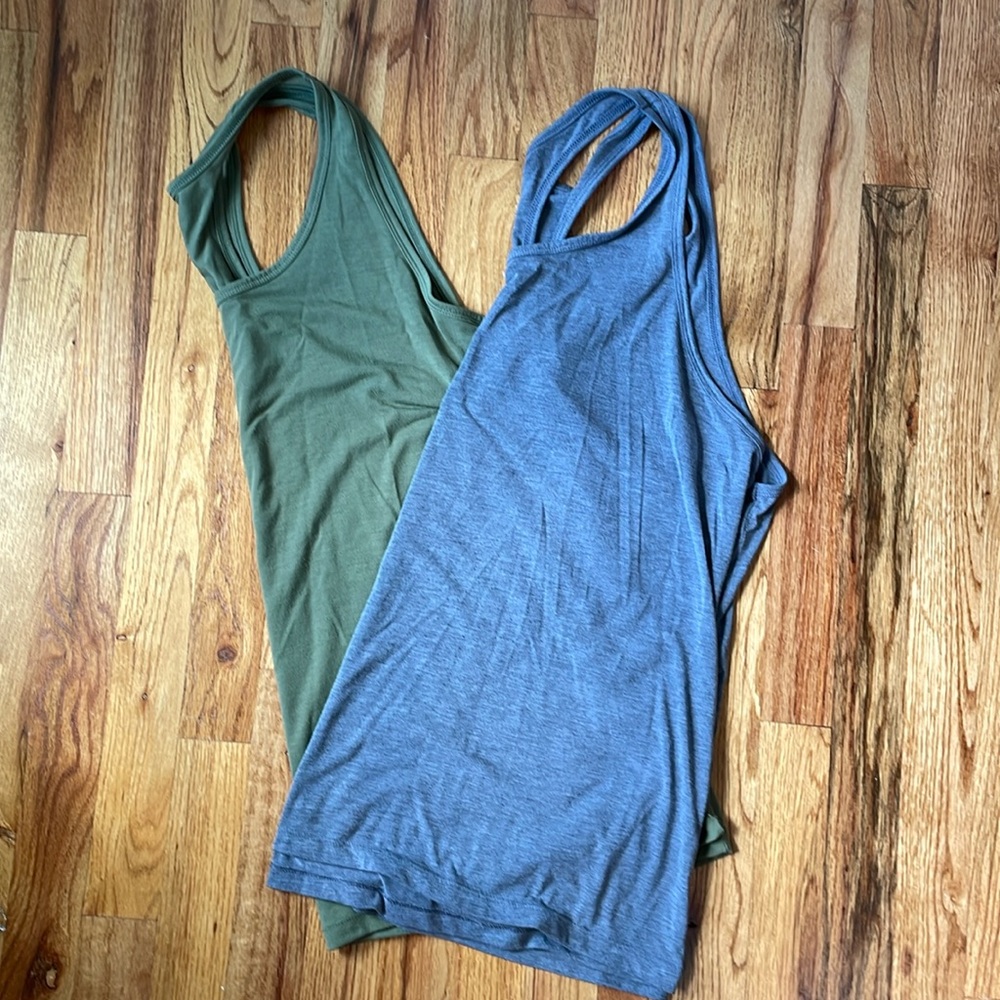 Bundle Old Navy Active Go Dry Racer Back Tanks XXL